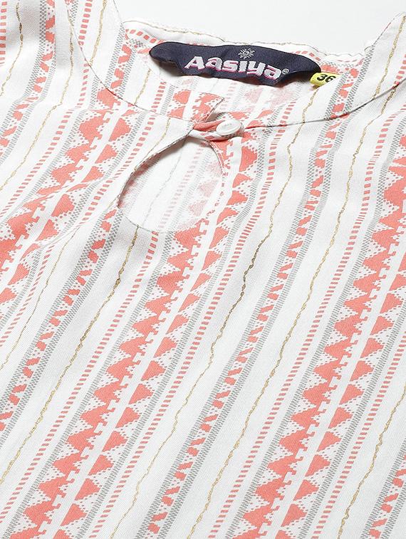 women's straight kurta - 18253281 - Standard Image - 3