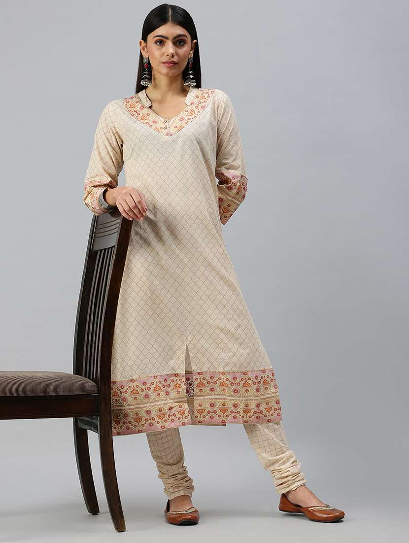 women printed mandarin neck kurta churidaar set - 18260900 -  Standard Image - 3