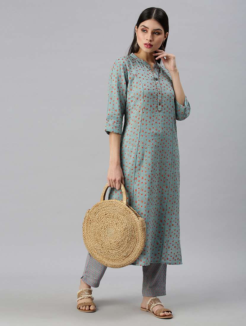 women self design mandarin neck kurta pant set  - 18260906 -  Standard Image - 3