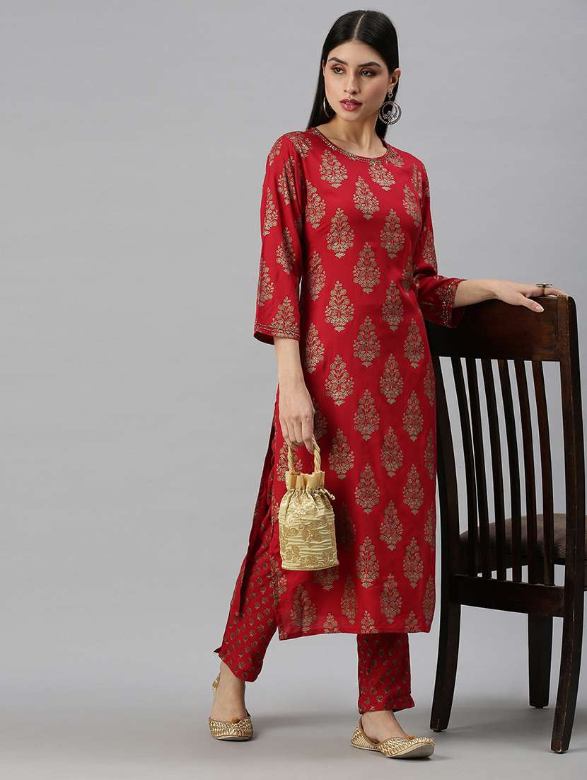 women red floral round neck kurta pant set - 18260916 -  Standard Image - 3