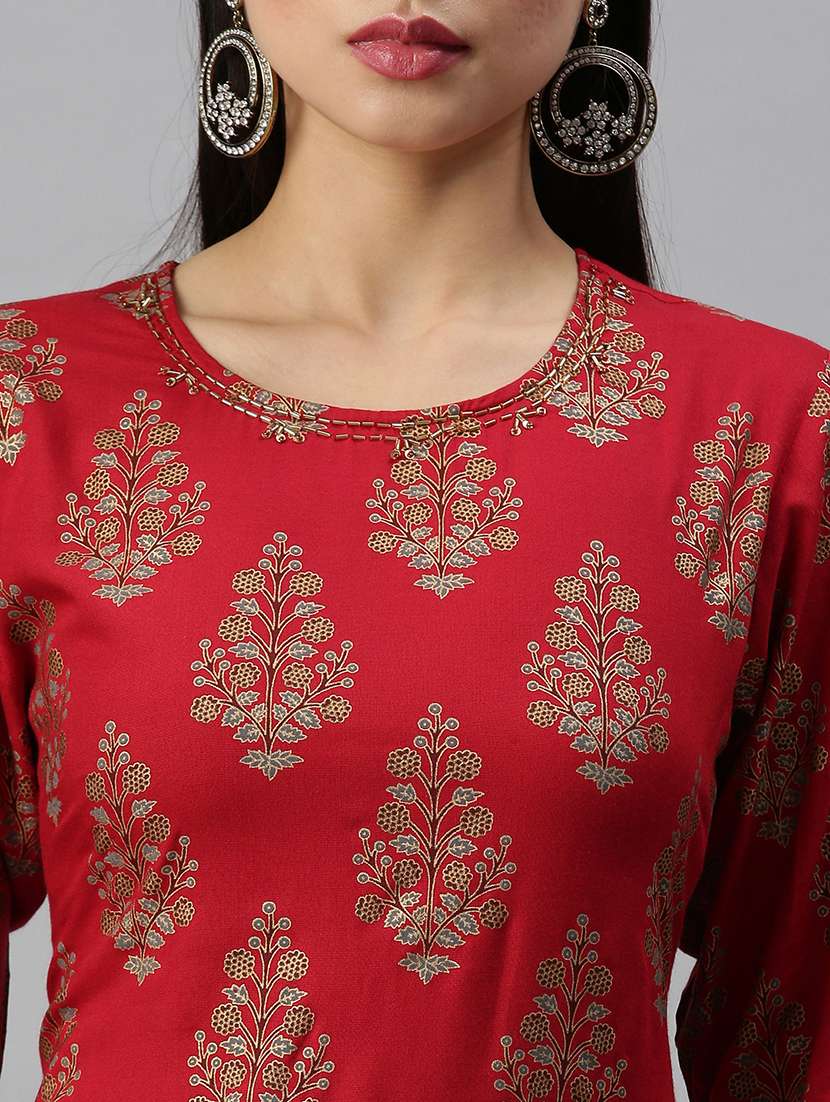 women red floral round neck kurta pant set - 18260916 -  Standard Image - 5