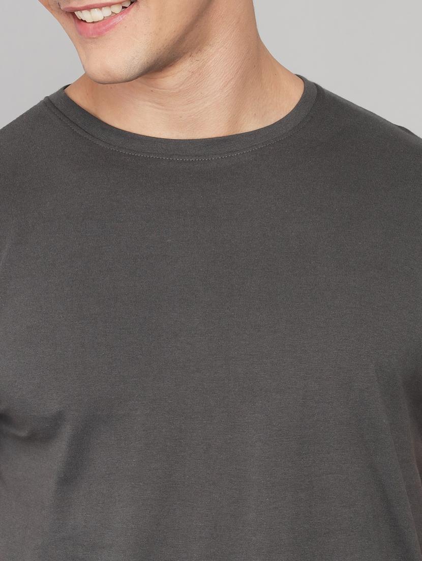 grey solid t-shirt - 18260962 - Standard Image - 5