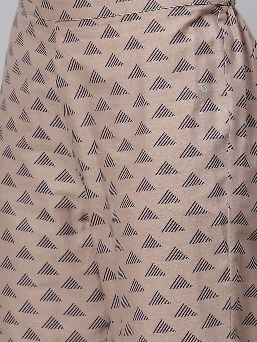 multi colored cotton blend kurta pant set - 18261340 - Standard Image - 5