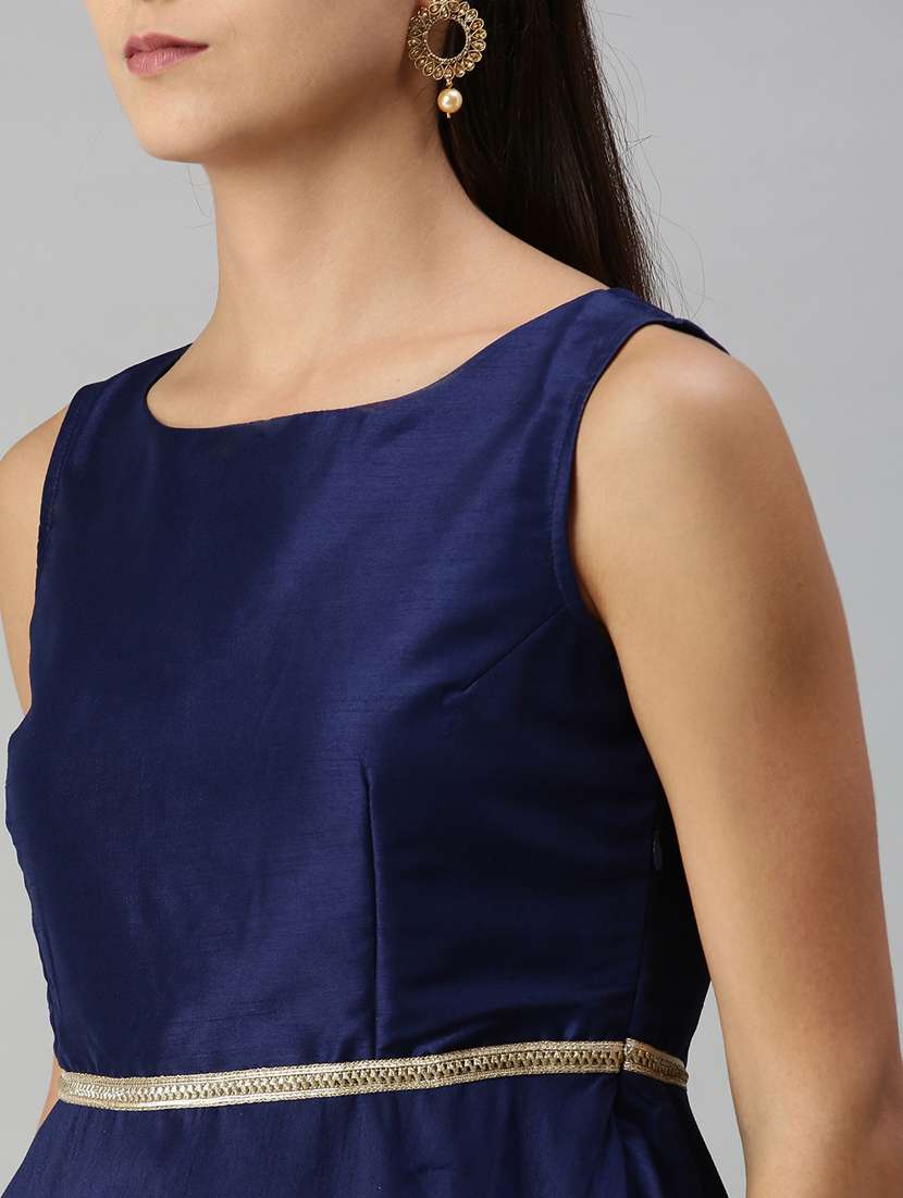 navy blue straight top - 18261492 -  Standard Image - 5