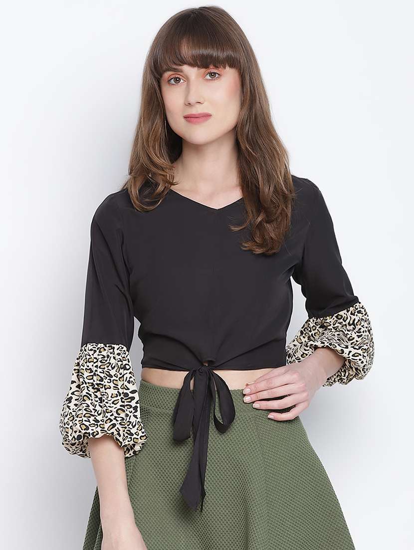 women's crop v neck top
