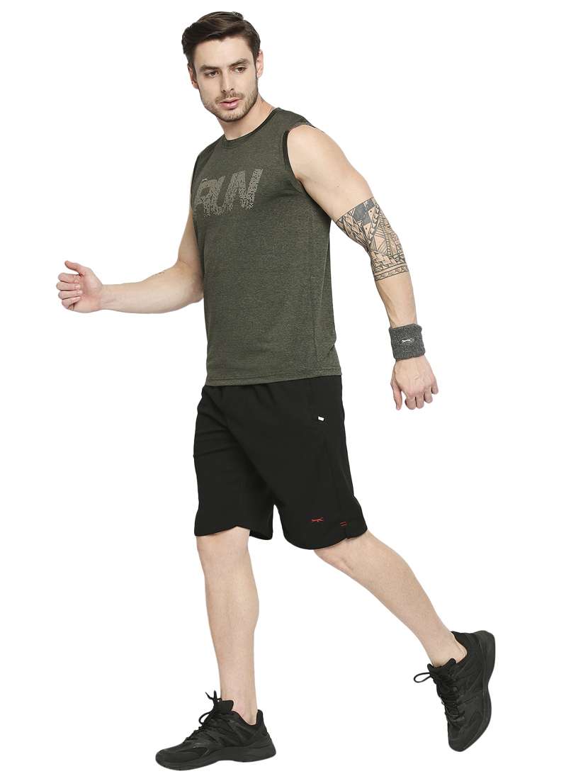 black solid short - 18273647 -  Standard Image - 3