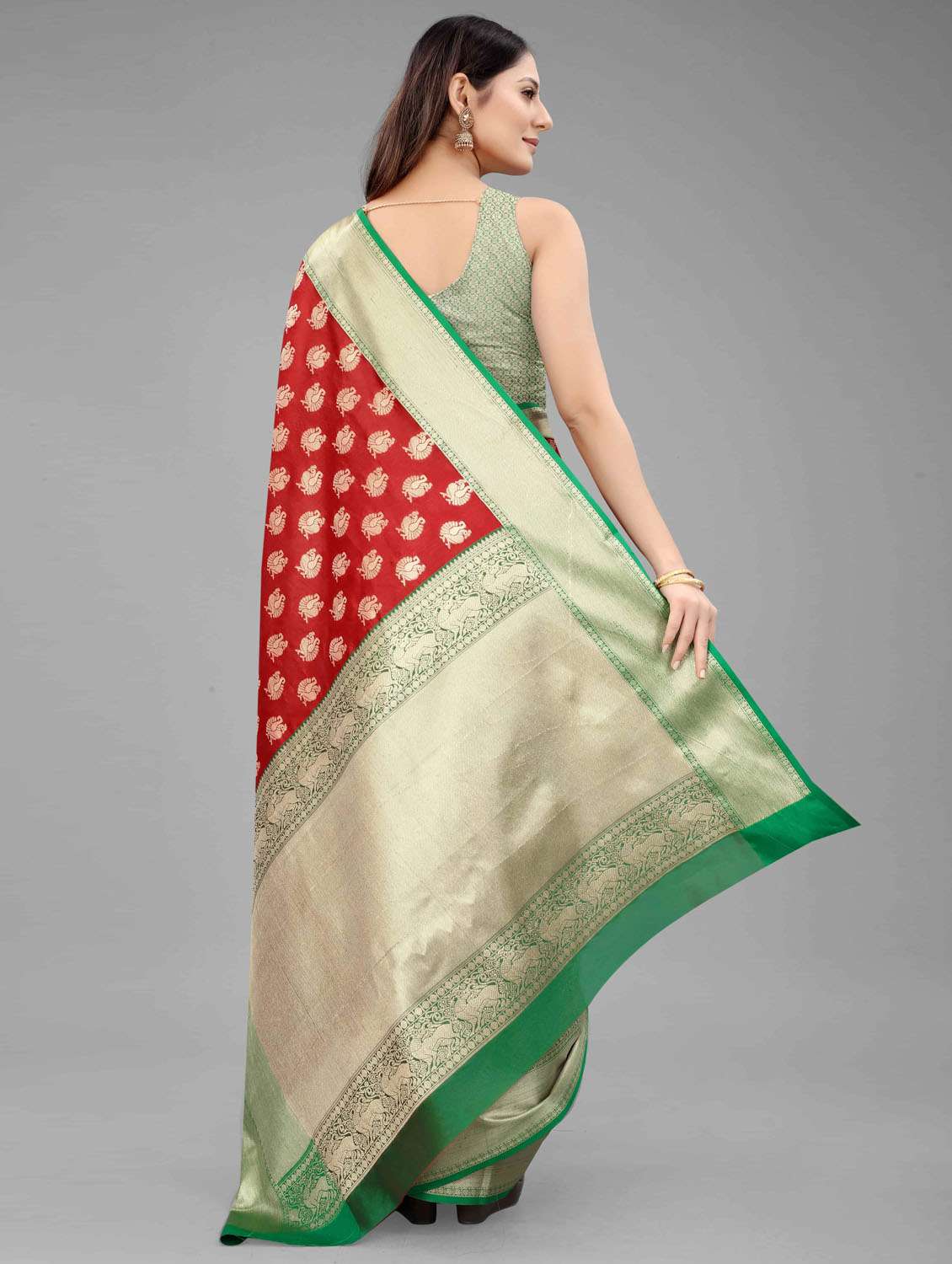 Women's Self Design Red Colored Saree - 18280768 -  Standard Image - 3