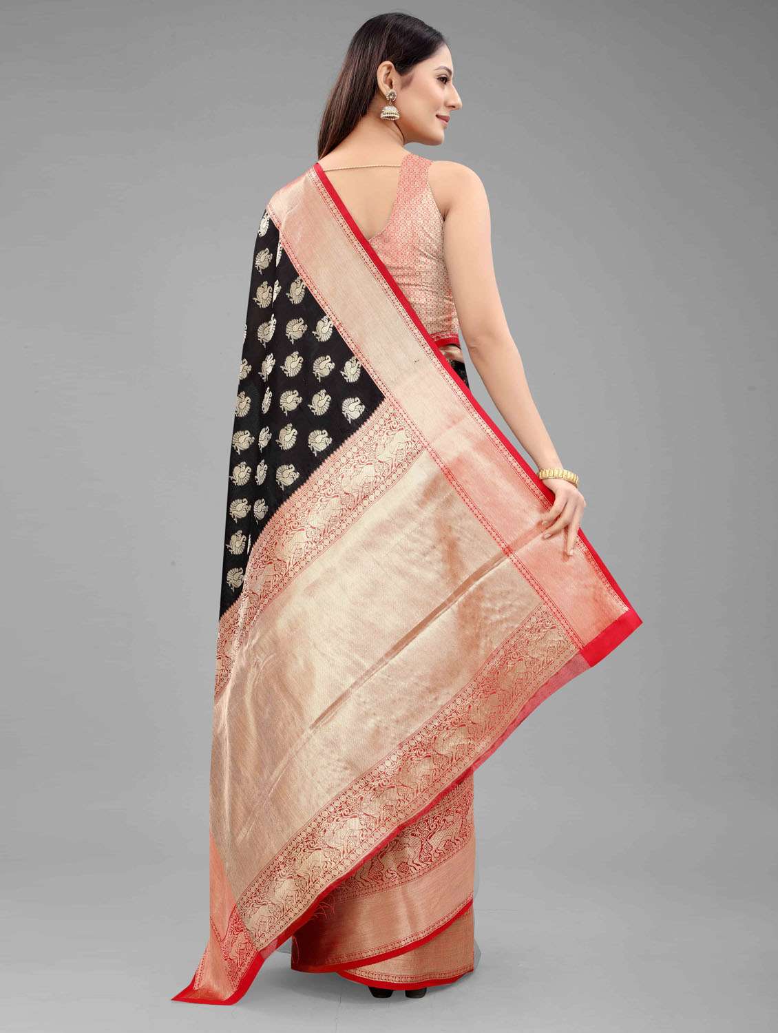 Women's Self Design Black Colored Saree With Blouse - 18280772 -  Standard Image - 3