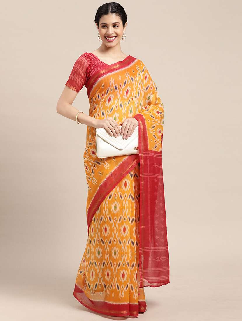 yellow cotton blend printed saree - 18281936 - Zoom Image - 0
