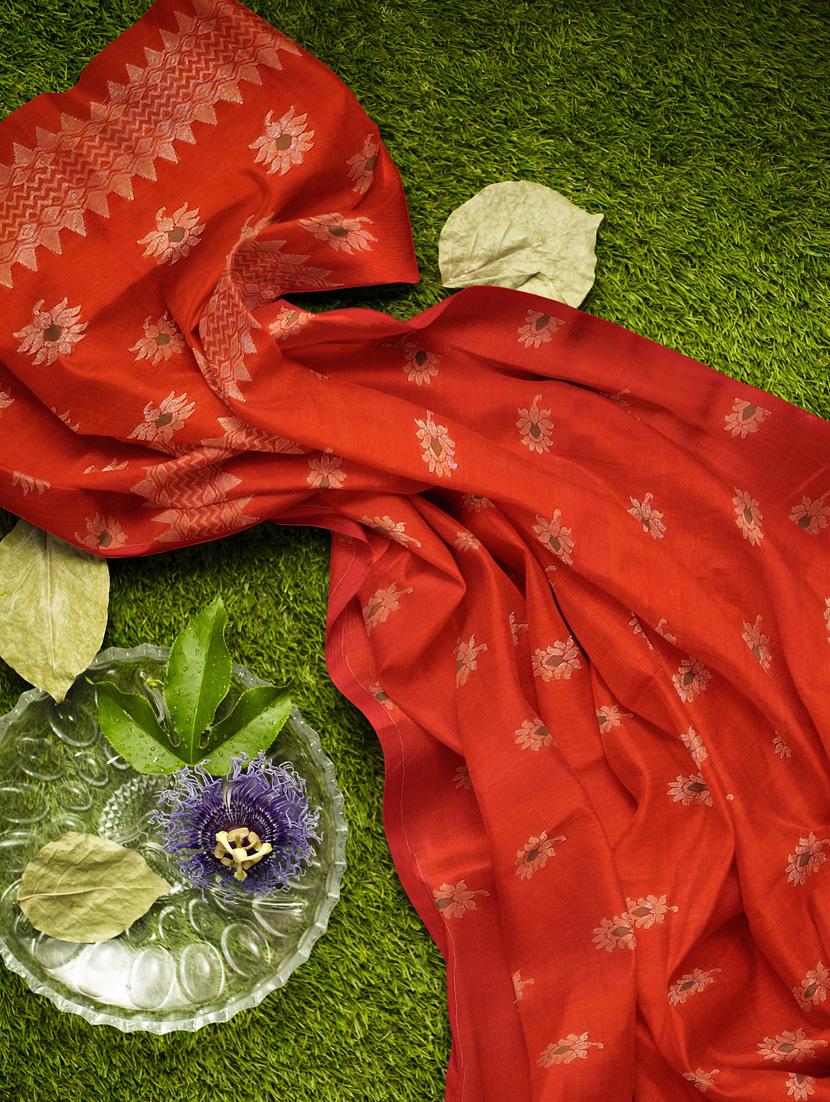 orange linen handloom saree with blouse - 18282310 - Standard Image - 3