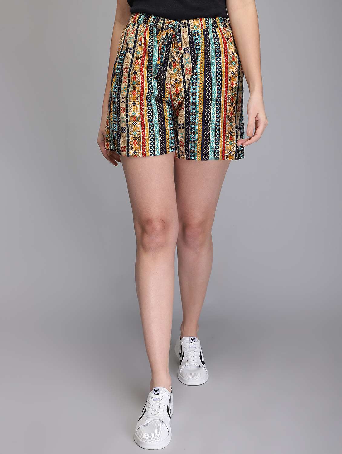 mid rise printed short