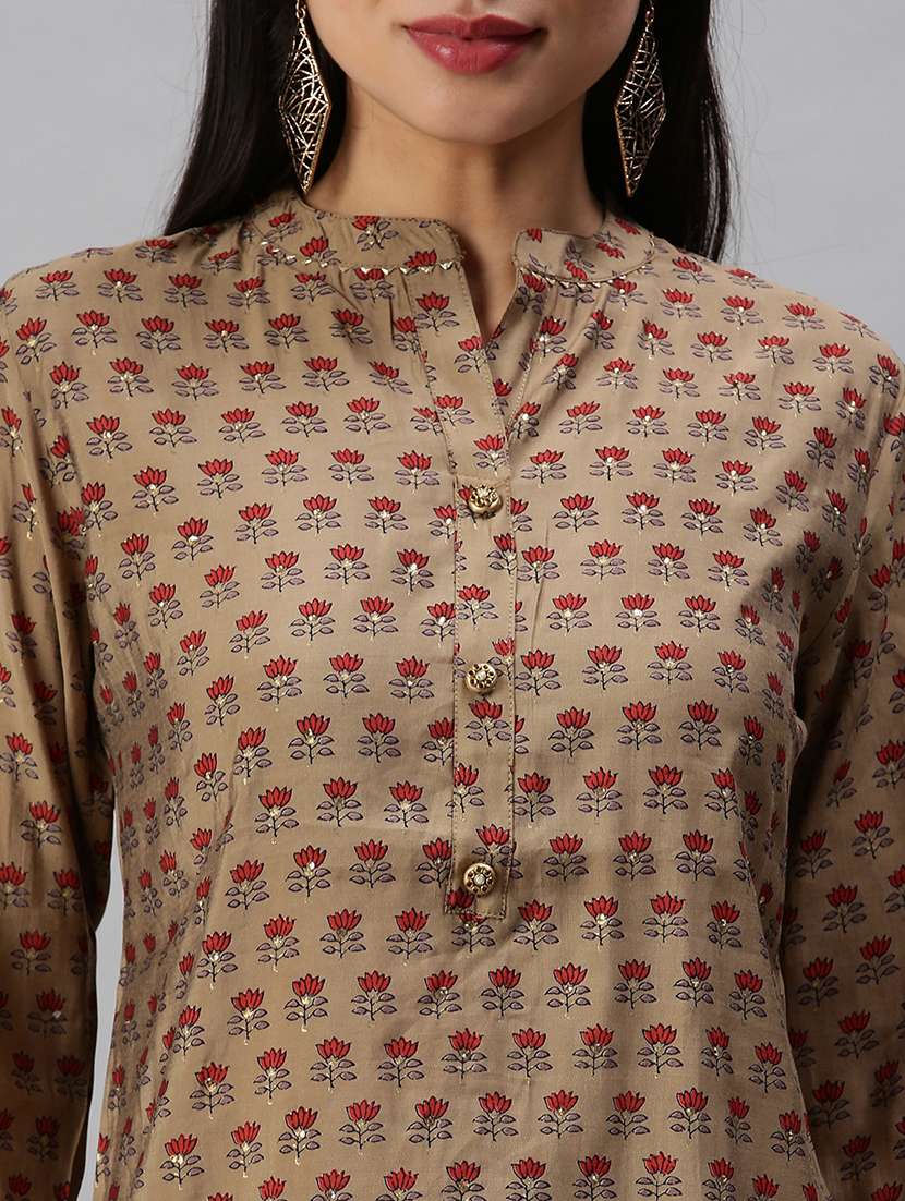 women's straight kurta - 18284965 - Standard Image - 3