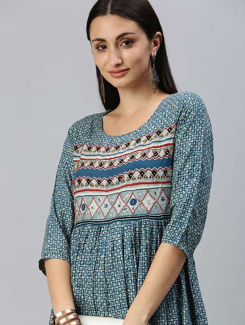 women's flared kurta - 18284969 -  Standard Image - 5