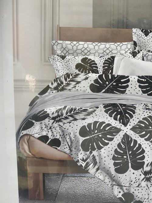 double bed bedsheets - 18285407 - Standard Image - 0