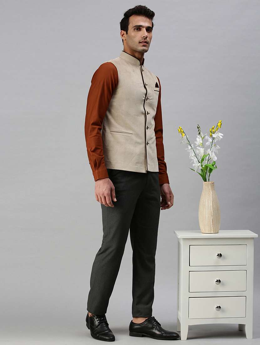 beige solid nehru jacket - 18285458 - Standard Image - 3