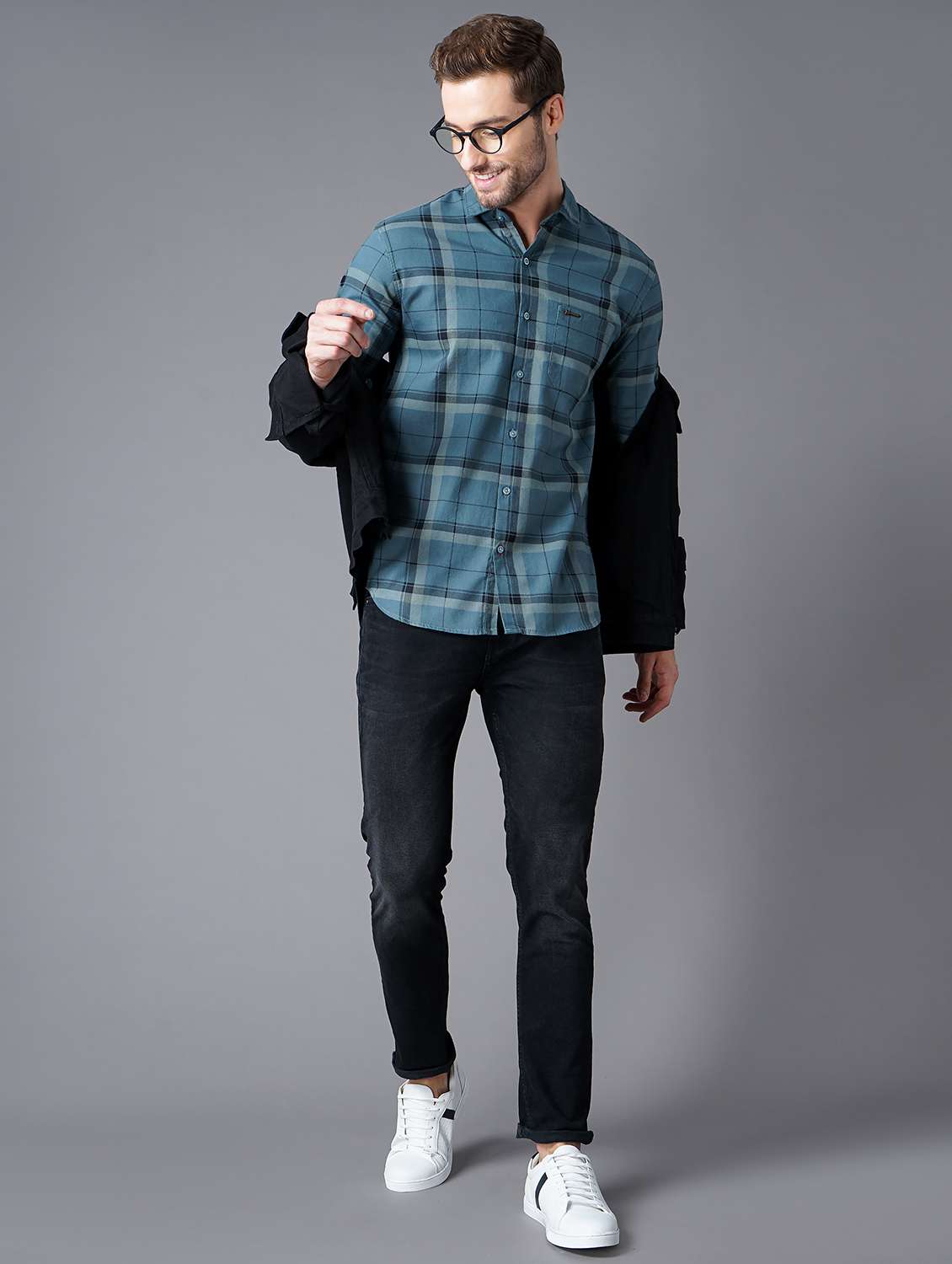 blue checked casual shirt - 18287035 -  Standard Image - 3