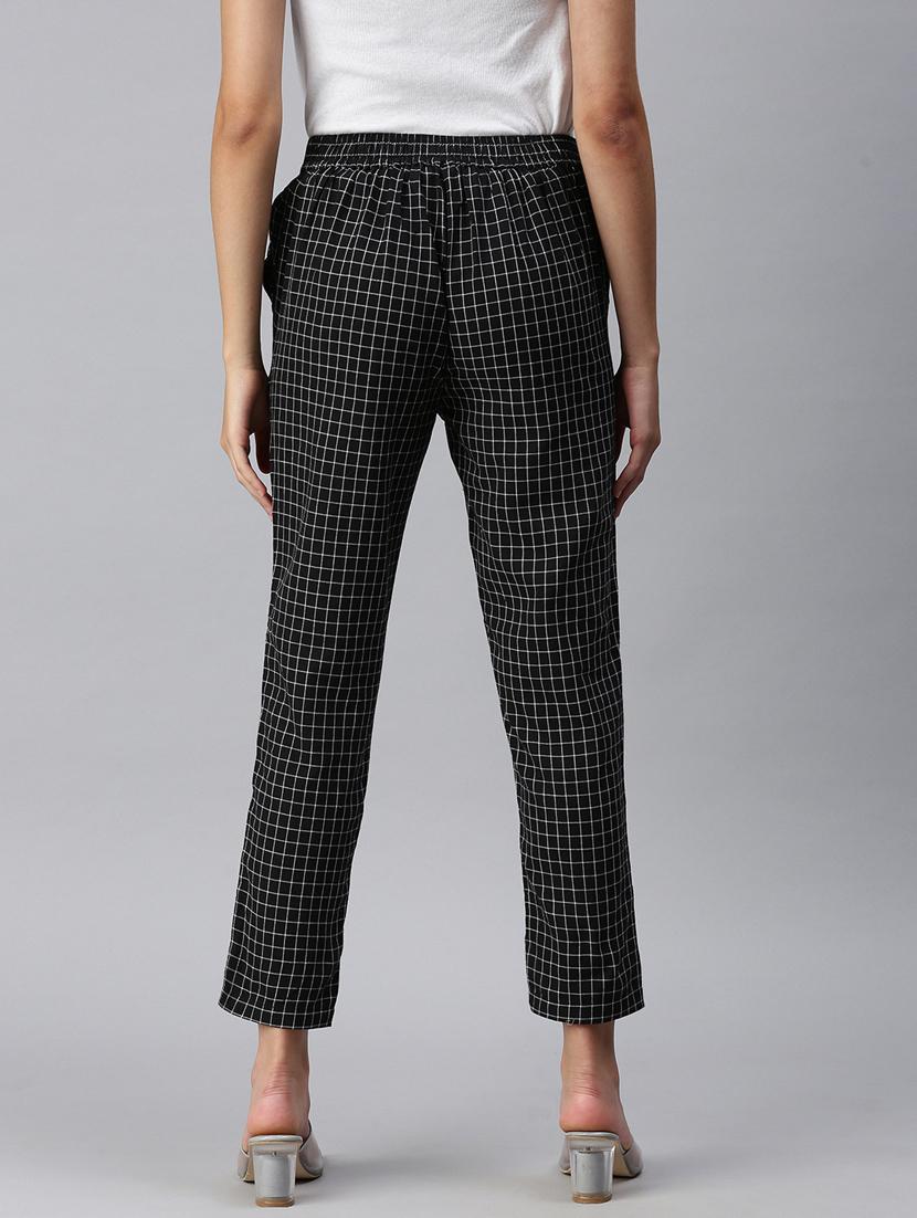 mid rise pleated trouser - 18289797 - Standard Image - 3
