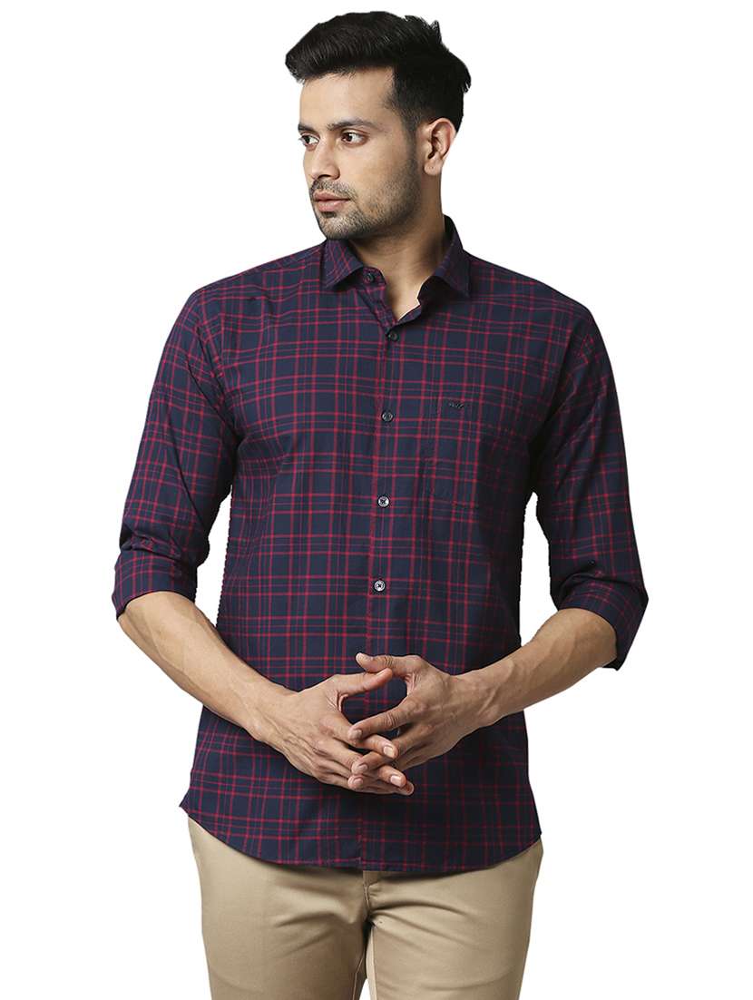 blue checkered casual shirt