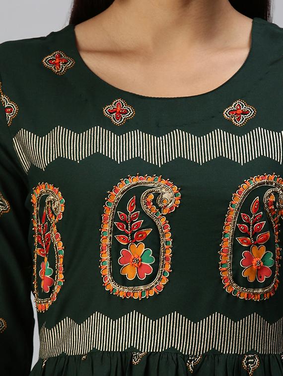 women's straight kurta - 18294544 - Standard Image - 3