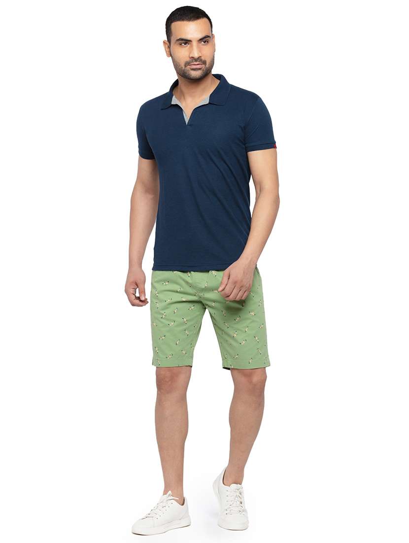 green printed short - 18294781 -  Standard Image - 3