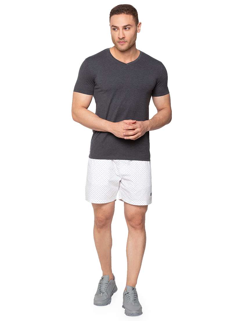 white printed short - 18294789 - Standard Image - 3