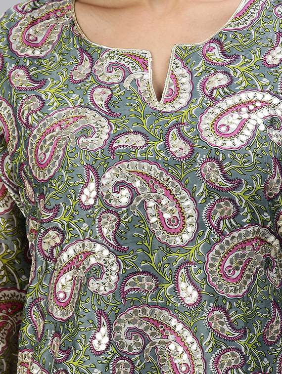 women paisley kurta pant set with dupatta - 18294899 -  Standard Image - 3