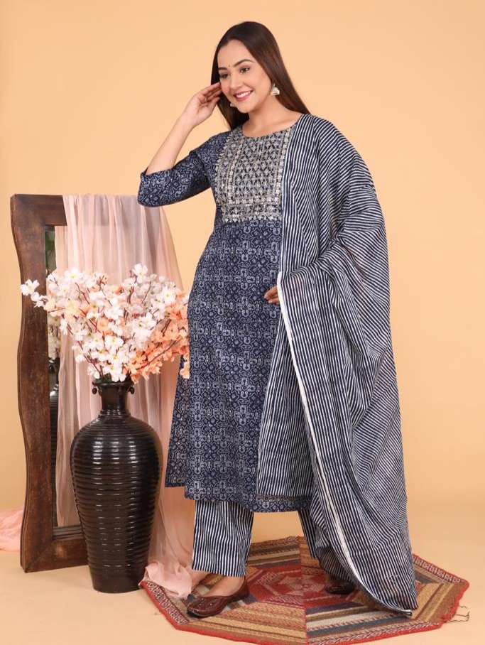 cotton kurta with pant and dupatta  - 18297687 -  Zoom Image - 0