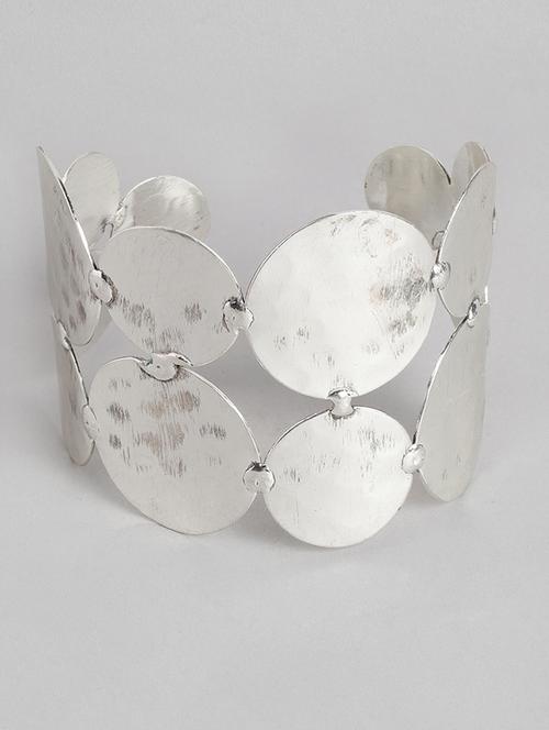 silver metal cuffs bracelet - 18300648 - Standard Image - 0