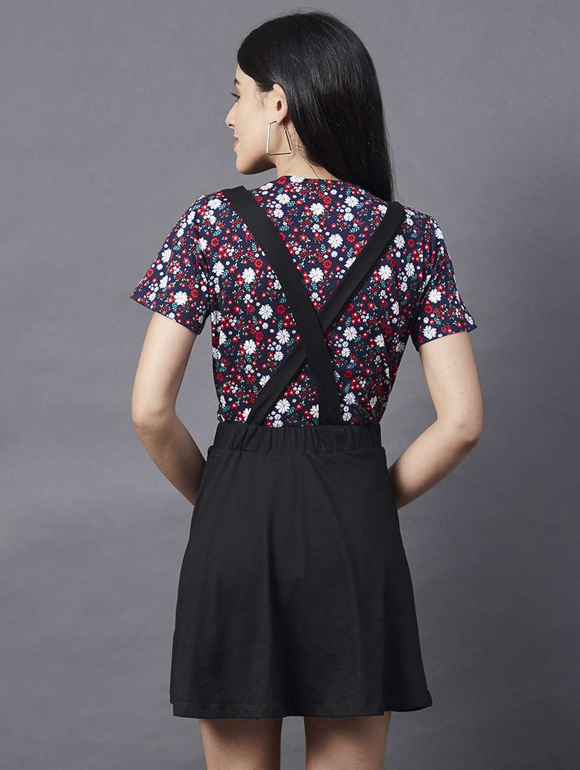 mid rise solid skater skirt - 18301699 -  Standard Image - 3