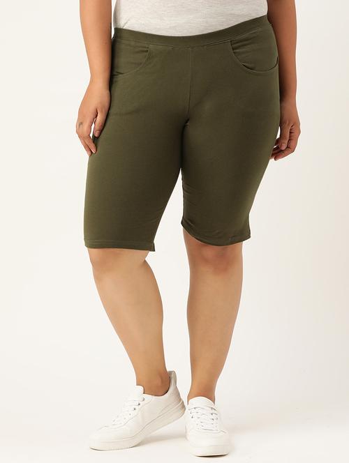 mid rise solid short - 18302712 -  Standard Image - 0