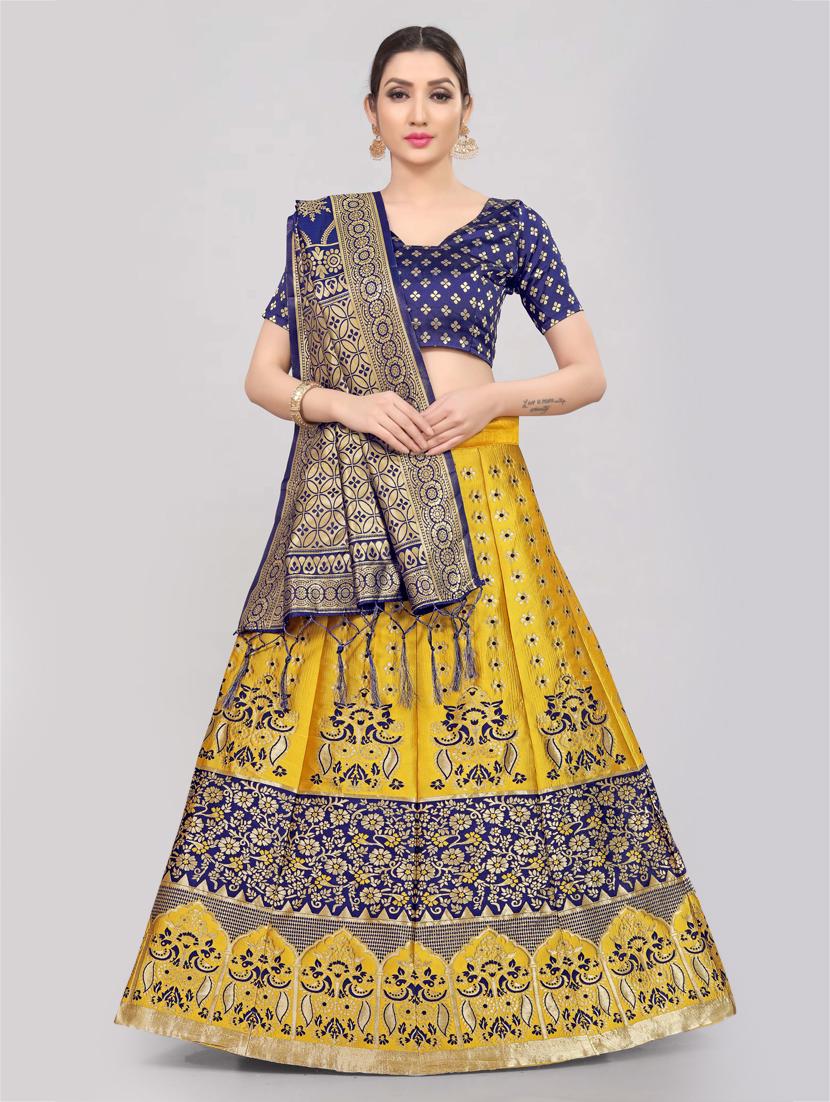 yellow banarasi flared lehenga - 18303036 - Zoom Image - 0
