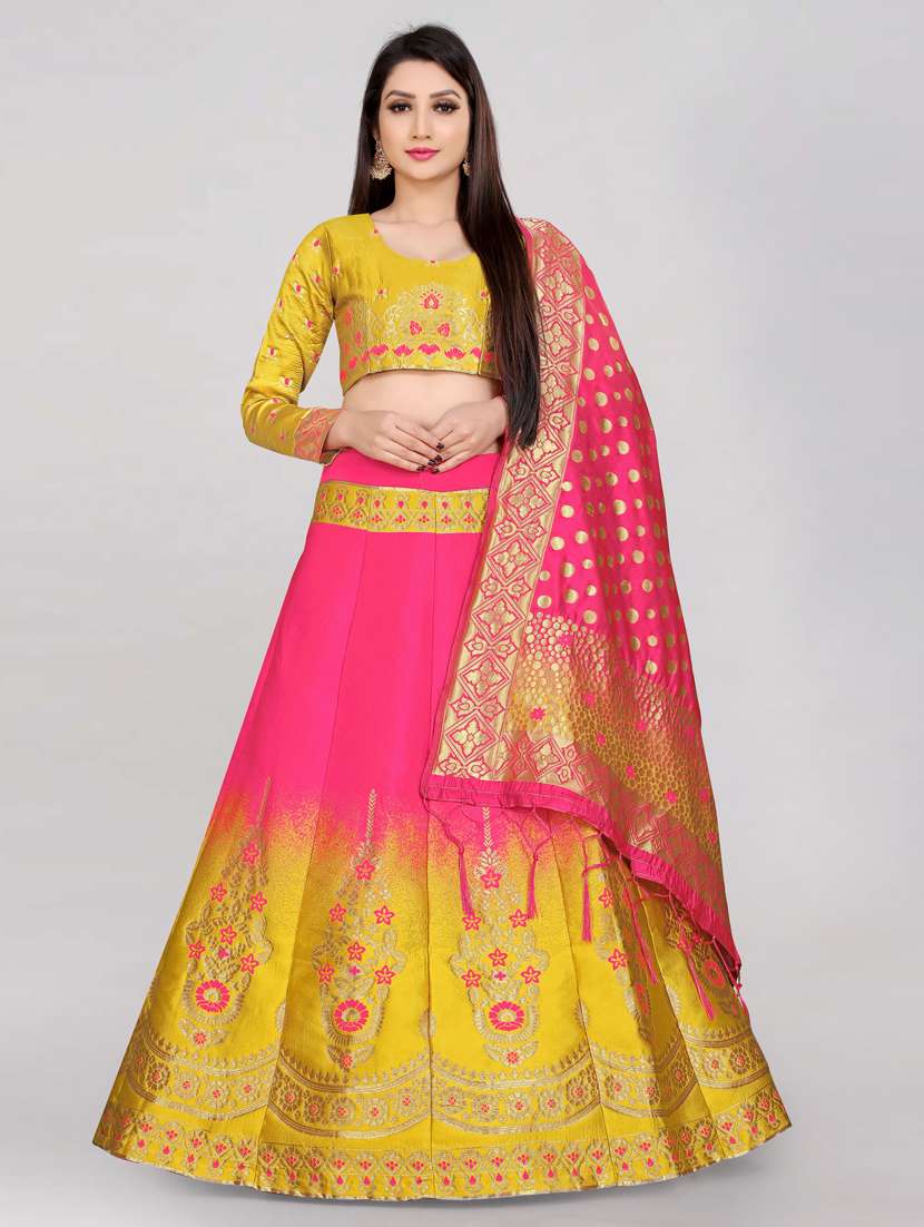 yellow banarasi flared lehenga - 18303056 - Zoom Image - 0
