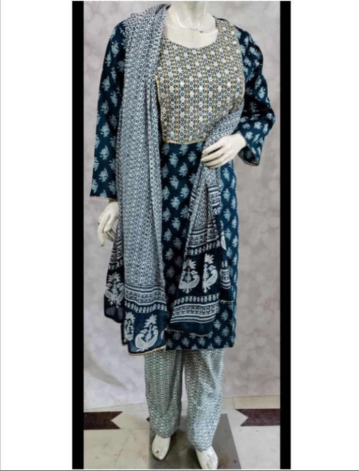 trousers suit with dupatta  - 18304812 -  Zoom Image - 0