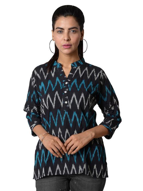 three quarter sleeved ikat printed regular top - 18305286 - Standard Image - 0