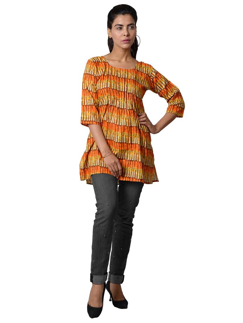 three quarter sleeved printed regular top - 18305288 - Standard Image - 3