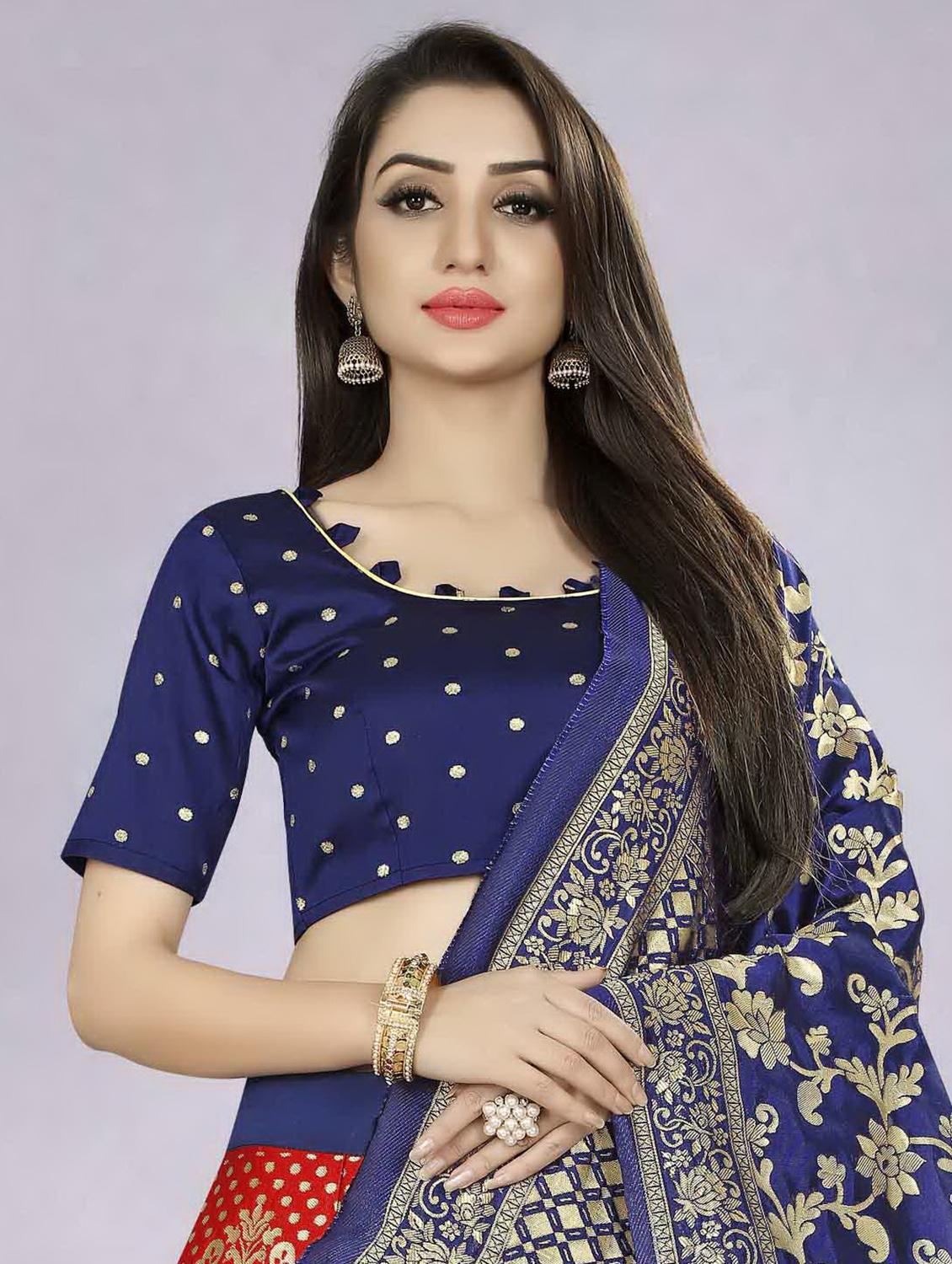 red banarasi flared lehenga - 18309343 - Standard Image - 3