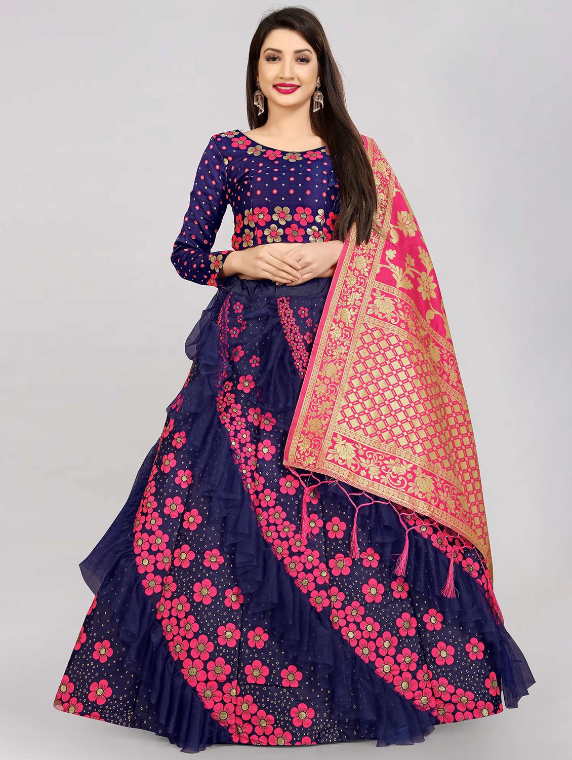 pink banarasi flared lehenga - 18309438 - Zoom Image - 0