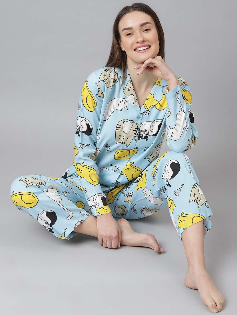 shirt collar printed nightwear pajama set  - 18314725 -  Standard Image - 3