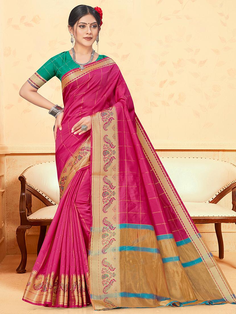 magenta silk blend saree with blouse - 18315092 - Zoom Image - 0