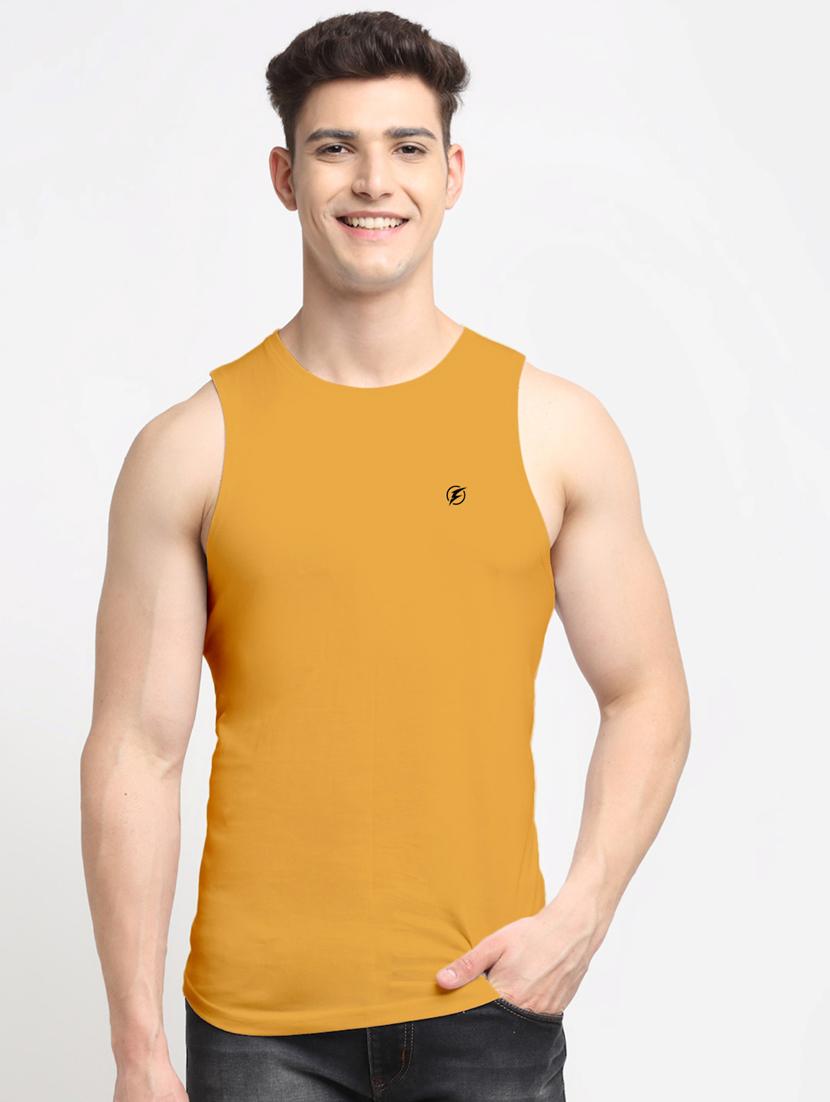 gold solid vest - 18315822 - Zoom Image - 0
