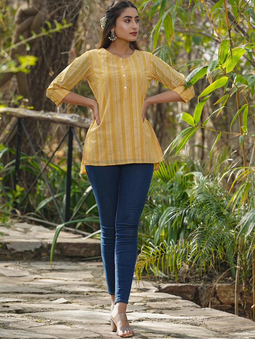 round neck printed high-low tunic - 18321397 - Standard Image - 3