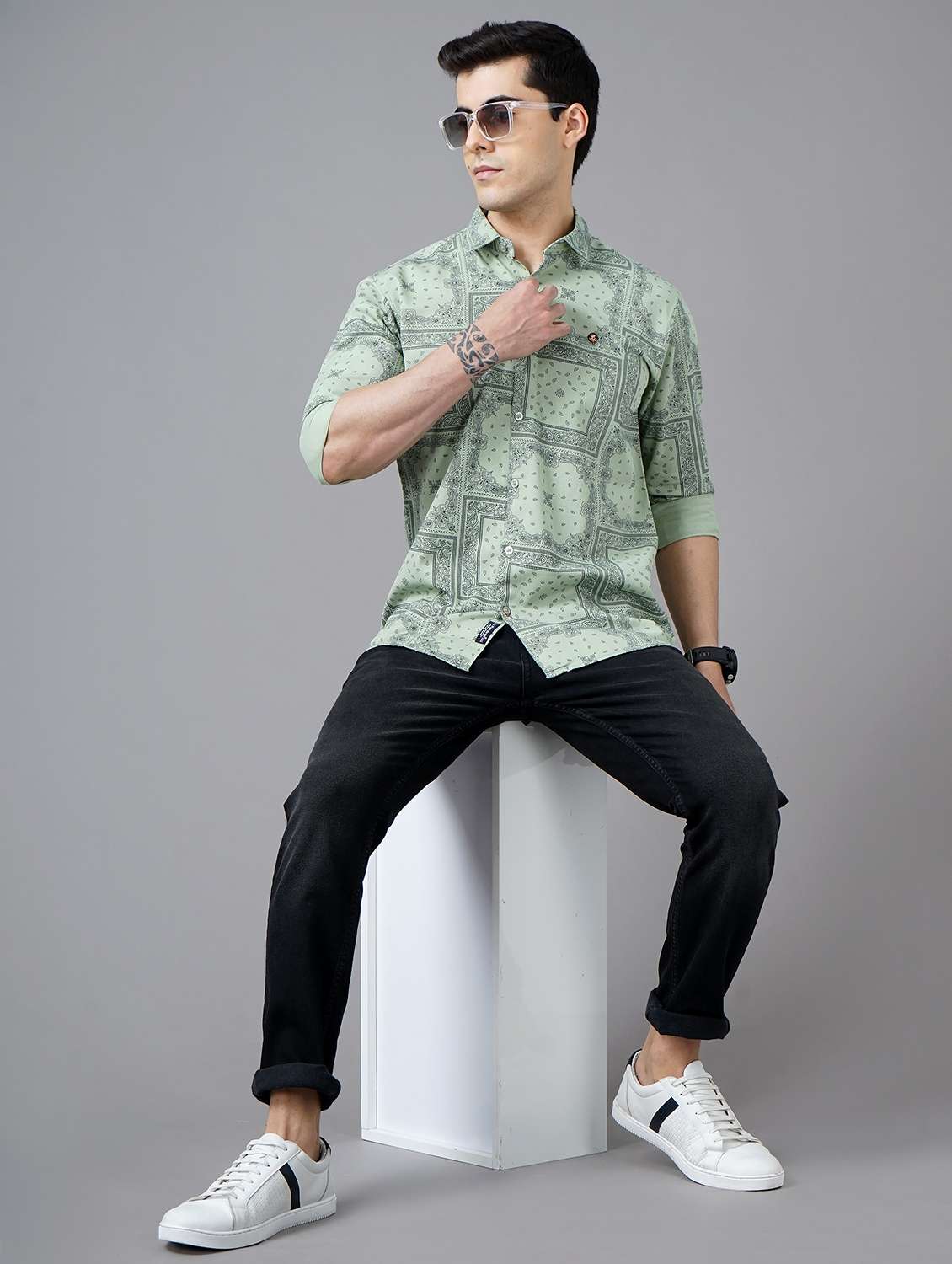 green printed casual shirt - 18325032 - Standard Image - 3