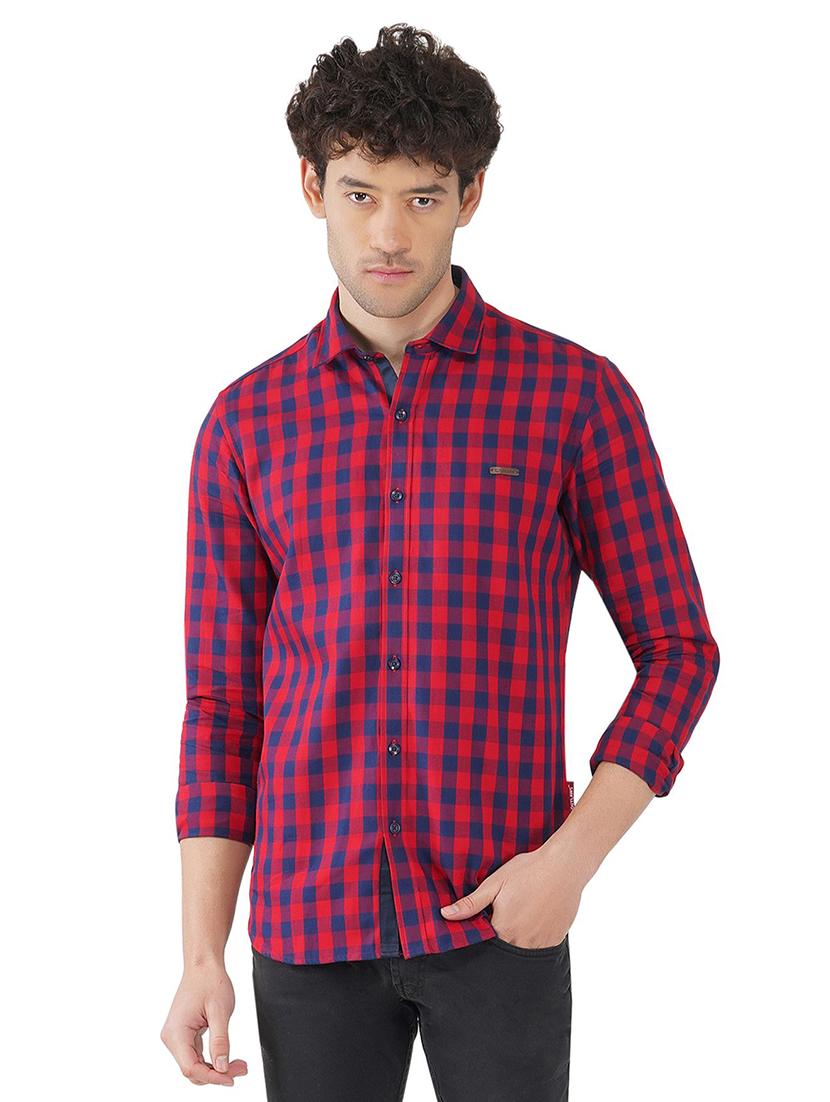 red checkered casual shirt - 18325855 - Zoom Image - 0
