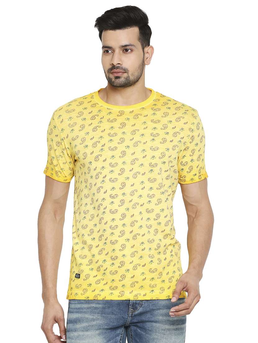 yellow printed t-shirt - 18329877 - Zoom Image - 0