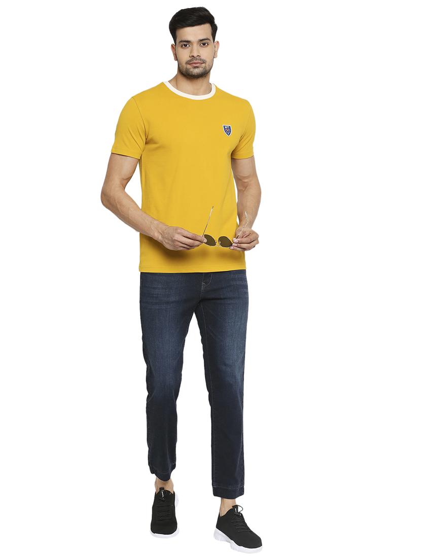 yellow solid t-shirt - 18329930 - Standard Image - 3