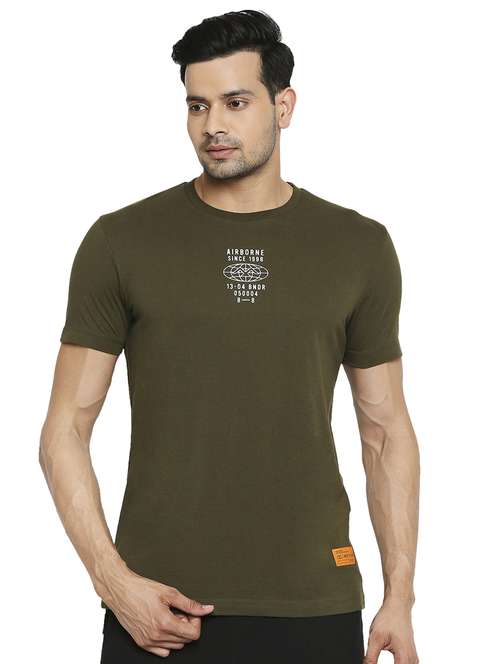 green solid t-shirt  - 18329966 -  Standard Image - 0