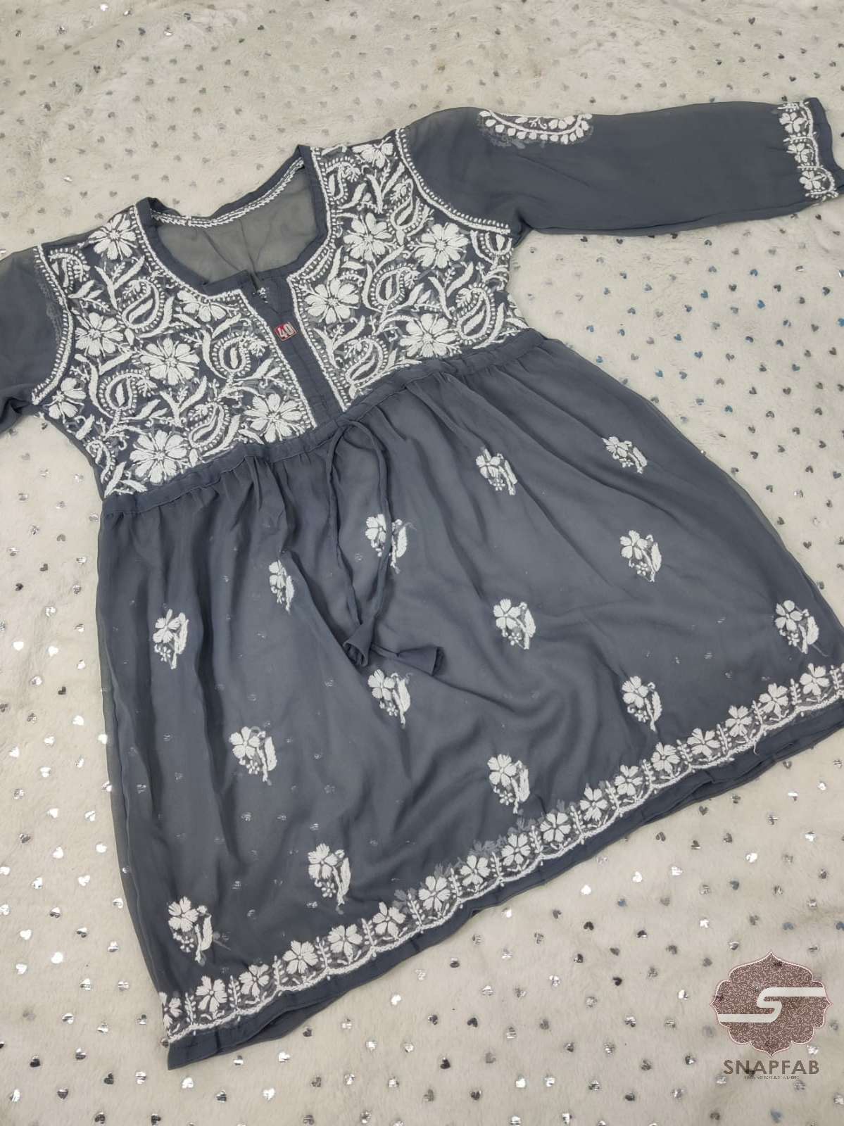 Buy online Chikankari Georgette Short 