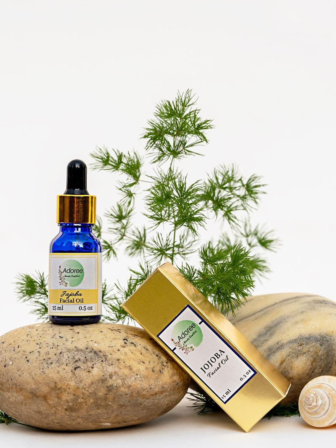 the aromatherapy: jojoba essential oil can - 18333558 - Standard Image - 3
