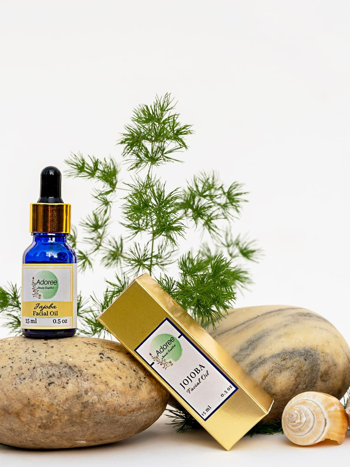 undiluted and pure essential oil and - 18333576 - Standard Image - 3