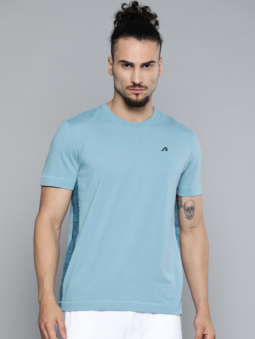 blue solid t-shirt
